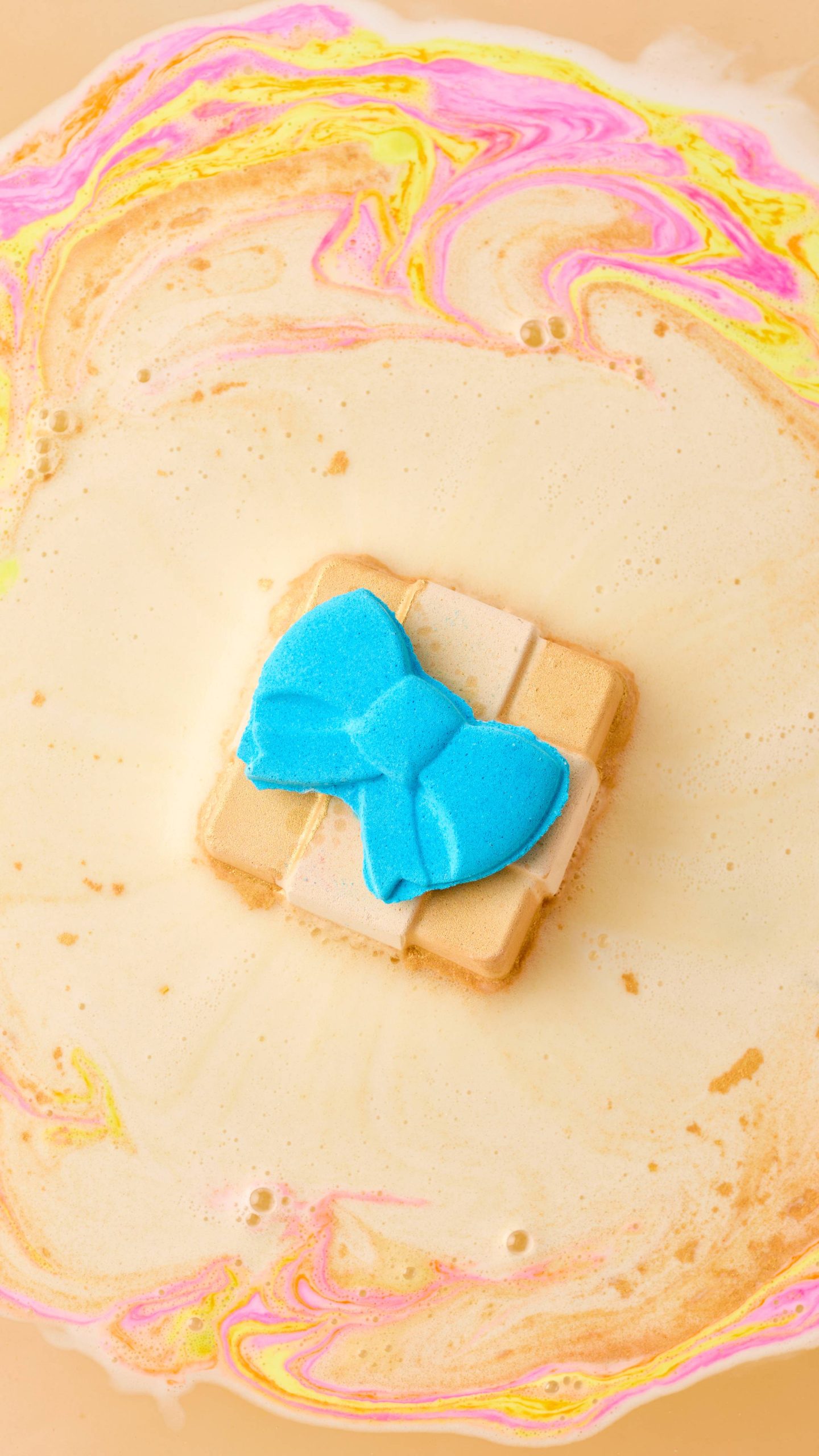 33AE4B00-0491-4D1B-6E81-239D6FD38464