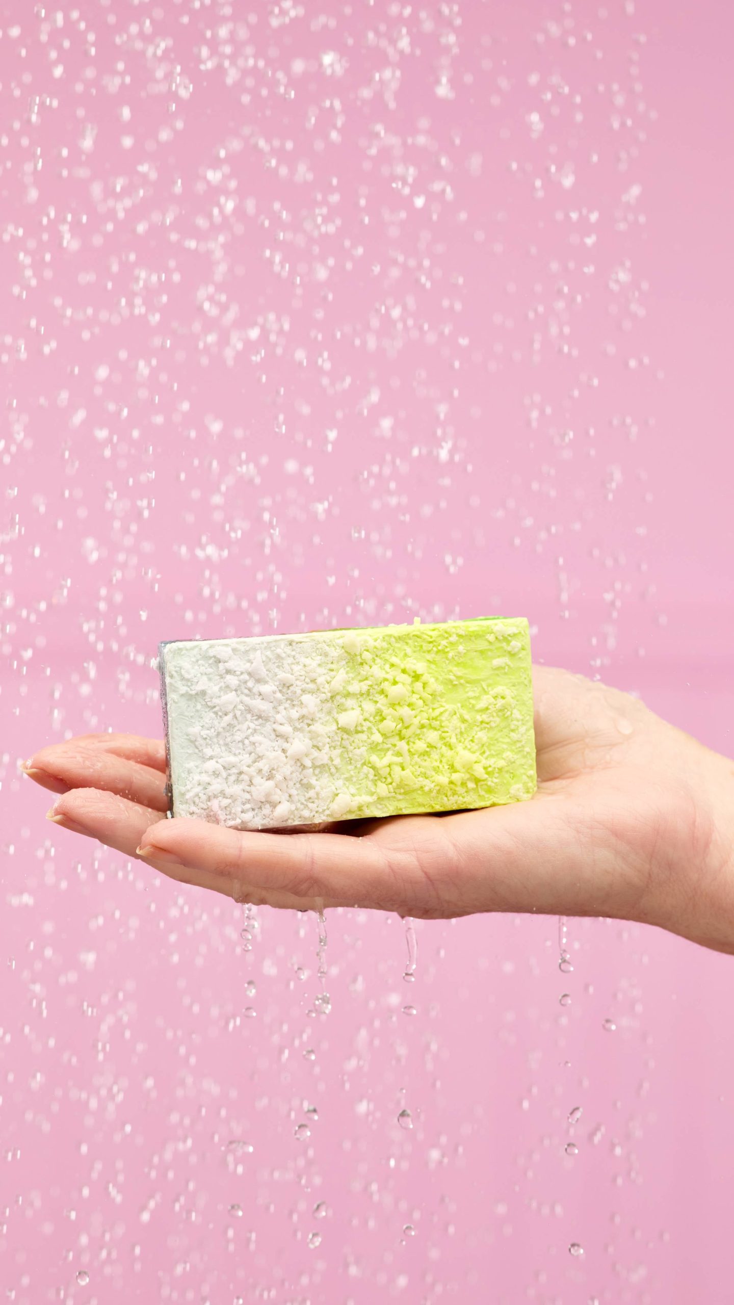 4A6778F9-C9EC-EEE4-49B2-65EACB723718